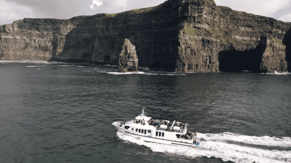 Boat cruise and Aillwee Cave on a day trip from Dublin to the Cliffs of Moher, County Clare, Ireland